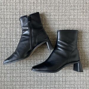 TOPSHOP Venice Vegan Leather Square Toe Boots 7.5